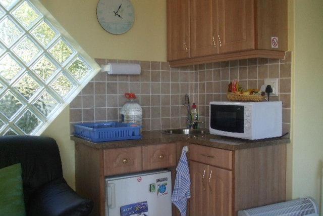 Bienvenue Self Catering Apartment Mossel Bay Bagian luar foto